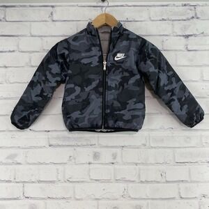 Nike Puffer Jacket Boy's Size 4T Toddler Full Zip Puffer Sweater Reversible Camo